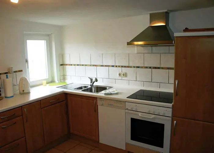 Bauernhof Heist * Langen-Brombach